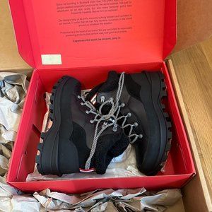 Women's Explorer Insulated Lace-Up Leather Commando Boots, size 7